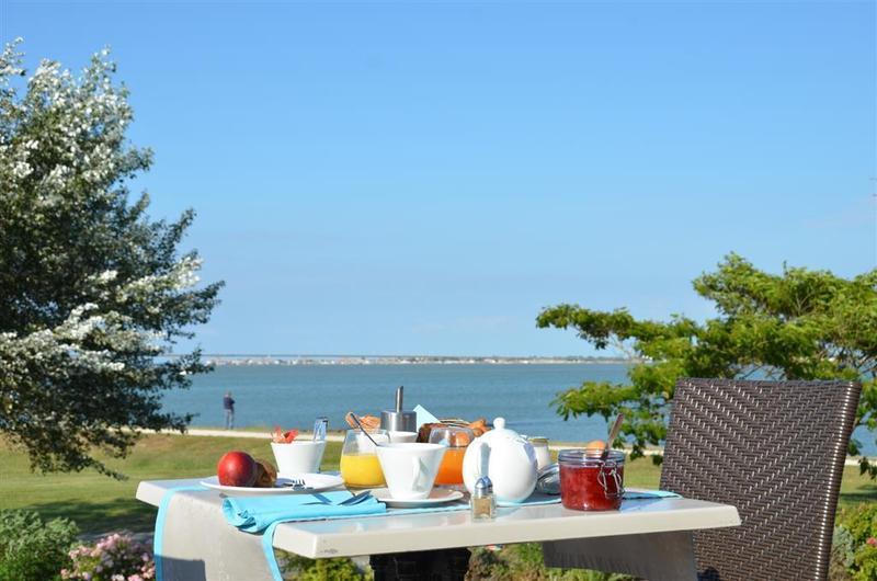 Hotel Et Spa Les Cleunes Oleron Saint-Trojan-les-Bains Exterior photo